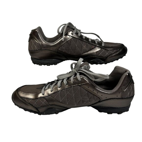 Athletech Women's Pewter Metallic Non-Marking Sneakers 9.5M Leather Whimsical - Picture 2 of 11